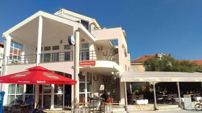 Galeb Apartment เวลิ อีช ภายนอก รูปภาพ